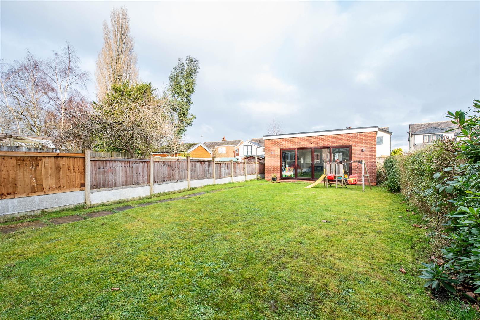 3 bed property in Mercer Road, Preston